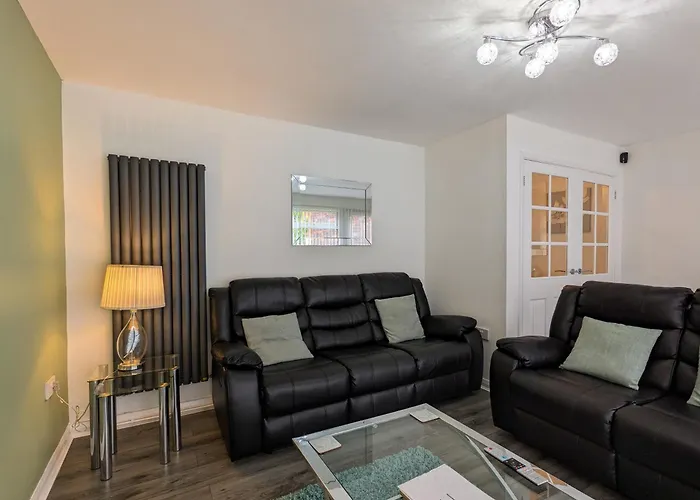 Sunderland Self Catering 4 - City Centre Townhouse With Free Parking