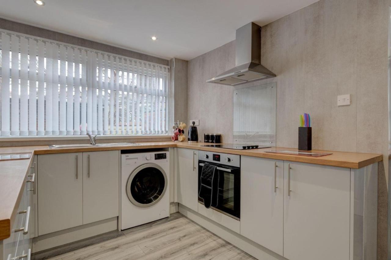 Sunderland Self Catering 4 - Centre Townhouse With Free Parking Holiday home