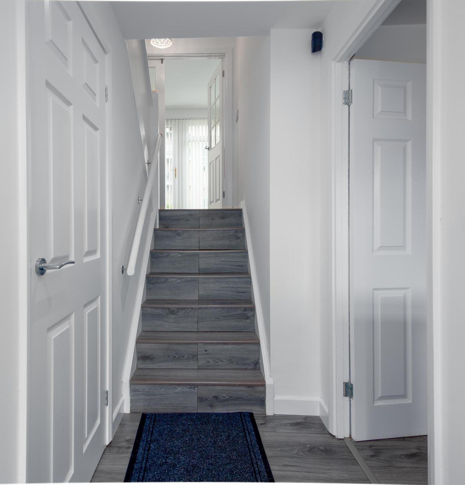 Sunderland Self Catering 4 - Centre Townhouse With Free Parking Holiday home Sunderland (Tyne and Wear)
